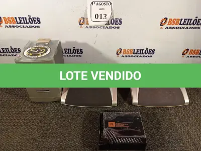 LOTE 013 - 01 APARELHO DE SOM COM 02 CAIXAS MARCA SONY E 01 FONTE DIGITAL (NO ESTADO) ATENÇÃO! FAZER A VISITAÇÃO ANTES DE ARREMATAR, NÃO SABEMOS SE FUNCIONA. LEILÃO NÃO TEM GARANTIA E NEM DEVOLUÇÃO, SUJEITO A POSSÍVEIS AVARIAS VISÍVEIS/OCULTAS E/OU AUSÊNCIA DE COMPONENTES.