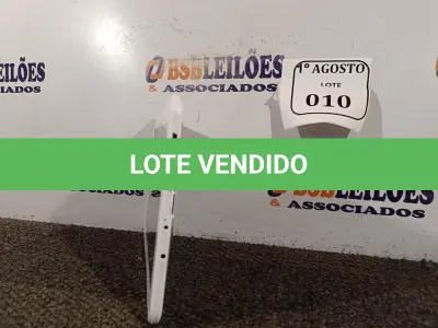 LOTE 010 - 01 TABLET MARCA PHILCO SEM CARREGADOR. (NO ESTADO) ATENÇÃO! FAZER A VISITAÇÃO ANTES DE ARREMATAR, NÃO SABEMOS SE FUNCIONA. LEILÃO NÃO TEM GARANTIA E NEM DEVOLUÇÃO, SUJEITO A POSSÍVEIS AVARIAS VISÍVEIS/OCULTAS E/OU AUSÊNCIA DE COMPONENTES.