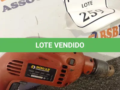 LOTE 259 - 01 FURADEIRA SCHUZ 220V. (NO ESTADO) ATENÇÃO! FAZER A VISITAÇÃO ANTES DE ARREMATAR, NÃO SABEMOS SE FUNCIONA. LEILÃO NÃO TEM GARANTIA E NEM DEVOLUÇÃO, SUJEITO A POSSÍVEIS AVARIAS VISÍVEIS/OCULTAS E/OU AUSÊNCIA DE COMPONENTES.