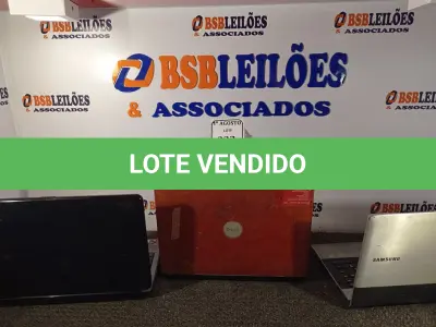 LOTE 232 - 03 NOTEBOOKS PARA RETIRADA DE PEÇAS. (NO ESTADO) ATENÇÃO! FAZER A VISITAÇÃO ANTES DE ARREMATAR, NÃO SABEMOS SE FUNCIONA. LEILÃO NÃO TEM GARANTIA E NEM DEVOLUÇÃO, SUJEITO A POSSÍVEIS AVARIAS VISÍVEIS/OCULTAS E/OU AUSÊNCIA DE COMPONENTES.