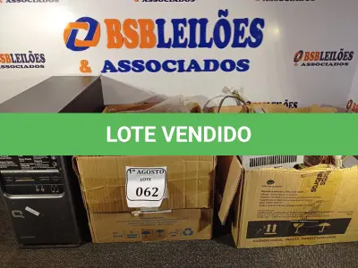 LOTE 062 - 01 LOTE COM APROXIMADAMENTE 16 FONTES E 01 CPU. (NO ESTADO) ATENÇÃO! FAZER A VISITAÇÃO ANTES DE ARREMATAR, NÃO SABEMOS SE FUNCIONA. LEILÃO NÃO TEM GARANTIA E NEM DEVOLUÇÃO, SUJEITO A POSSÍVEIS AVARIAS VISÍVEIS/OCULTAS E/OU AUSÊNCIA DE COMPONENTES.
