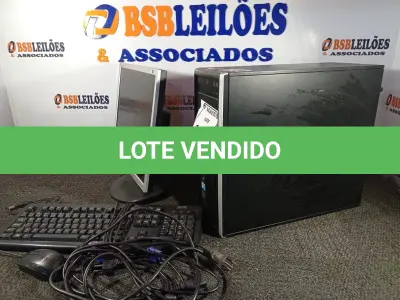 LOTE 116 - 01 CPU HP DDR3 COM MONITOR. (NO ESTADO) ATENÇÃO! FAZER A VISITAÇÃO ANTES DE ARREMATAR, NÃO SABEMOS SE FUNCIONA. LEILÃO NÃO TEM GARANTIA E NEM DEVOLUÇÃO, SUJEITO A POSSÍVEIS AVARIAS VISÍVEIS/OCULTAS E/OU AUSÊNCIA DE COMPONENTES.