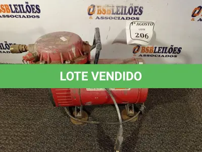 LOTE 206 - 01 COMPRESSOR DE AR DIRETO. (NO ESTADO) ATENÇÃO! FAZER A VISITAÇÃO ANTES DE ARREMATAR, NÃO SABEMOS SE FUNCIONA. LEILÃO NÃO TEM GARANTIA E NEM DEVOLUÇÃO, SUJEITO A POSSÍVEIS AVARIAS VISÍVEIS/OCULTAS E/OU AUSÊNCIA DE COMPONENTES.