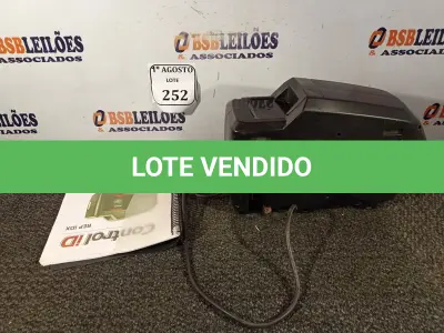LOTE 252 - 01 RELÓGIO DE PONTO CONTROL ID. (NO ESTADO) ATENÇÃO! FAZER A VISITAÇÃO ANTES DE ARREMATAR, NÃO SABEMOS SE FUNCIONA. LEILÃO NÃO TEM GARANTIA E NEM DEVOLUÇÃO, SUJEITO A POSSÍVEIS AVARIAS VISÍVEIS/OCULTAS E/OU AUSÊNCIA DE COMPONENTES.