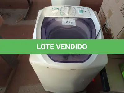 LOTE 293 - 01 MÁQUINA DE LAVAR ROUPAS 6KG MARCA ELETROLUX 220V. (NO ESTADO) ATENÇÃO! FAZER A VISITAÇÃO ANTES DE ARREMATAR, NÃO SABEMOS SE FUNCIONA. LEILÃO NÃO TEM GARANTIA E NEM DEVOLUÇÃO, SUJEITO A POSSÍVEIS AVARIAS VISÍVEIS/OCULTAS E/OU AUSÊNCIA DE COMPONENTES.