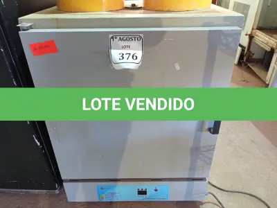 LOTE 376 - 01 ESTUFA DE SECAGEM 110/220 VOLTS. (NO ESTADO) ATENÇÃO! FAZER A VISITAÇÃO ANTES DE ARREMATAR, NÃO SABEMOS SE FUNCIONA. LEILÃO NÃO TEM GARANTIA E NEM DEVOLUÇÃO, SUJEITO A POSSÍVEIS AVARIAS VISÍVEIS/OCULTAS E/OU AUSÊNCIA DE COMPONENTES.