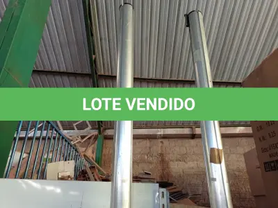 LOTE 423 - 02 SEPARADORES DE FILA. (NO ESTADO) ATENÇÃO! FAZER A VISITAÇÃO ANTES DE ARREMATAR, NÃO SABEMOS SE FUNCIONA. LEILÃO NÃO TEM GARANTIA E NEM DEVOLUÇÃO, SUJEITO A POSSÍVEIS AVARIAS VISÍVEIS/OCULTAS E/OU AUSÊNCIA DE COMPONENTES.