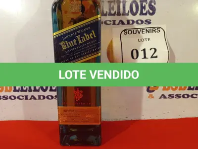LOTE 012 - 01 GARRAFA DE WHISKY JOHNNIE WALKER BLUE LABEL 1L. (NO ESTADO EM QUE SE ENCONTRA) ATENÇÃO! FAZER A VISITAÇÃO ANTES DE ARREMATAR, NÃO SABEMOS SE FUNCIONA. LEILÃO NÃO TEM GARANTIA E NEM DEVOLUÇÃO, SUJEITO A POSSÍVEIS AVARIAS VISÍVEIS/OCULTAS E/OU AUSÊNCIA DE COMPONENTES.  