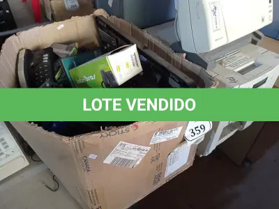 LOTE 359 - 01 IMPRESSORA DE CARTÃO, MODELO:UP-DR150 MARCA SONY, 01 SCANNER MARCA KODAK E01 CAIXAS COM VÁRIOS APARELHOS TELEFÔNICO FIXO (NO ESTADO) ATENÇÃO! FAZER A VISITAÇÃO ANTES DE ARREMATAR, NÃO SABEMOS SE FUNCIONA. LEILÃO NÃO TEM GARANTIA E NEM DEVOLUÇÃO, SUJEITO A POSSÍVEIS AVARIAS VISÍVEIS/OCULTAS E/OU AUSÊNCIA DE COMPONENTES.