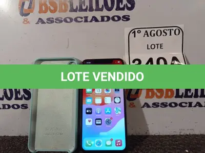 LOTE 340 - 01 IPHONE XS MAX 64GB SEM CARREGADOR COM AVARIAS. (NO ESTADO) ATENÇÃO! FAZER A VISITAÇÃO ANTES DE ARREMATAR, NÃO SABEMOS SE FUNCIONA. LEILÃO NÃO TEM GARANTIA E NEM DEVOLUÇÃO, SUJEITO A POSSÍVEIS AVARIAS VISÍVEIS/OCULTAS E/OU AUSÊNCIA DE COMPONENTES.