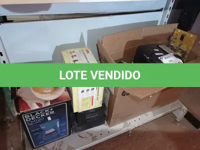 LOTE 430 - 01 CAIXA COM PLACAS DIVERSAS, SIMPRESSORA NÃO FISCAL, CAFETEIRA ,SECADOR DE CABELO.(NO ESTADO) ATENÇÃO! FAZER A VISITAÇÃO ANTES DE ARREMATAR, NÃO SABEMOS SE FUNCIONA. LEILÃO NÃO TEM GARANTIA E NEM DEVOLUÇÃO, SUJEITO A POSSÍVEIS AVARIAS VISÍVEIS/OCULTAS E/OU AUSÊNCIA DE COMPONENTES.
