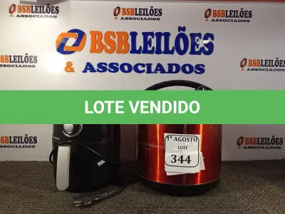 LOTE 344 - 01 AIR FRYER E 01 PANELA ELÉTRICA. (NO ESTADO) ATENÇÃO! FAZER A VISITAÇÃO ANTES DE ARREMATAR, NÃO SABEMOS SE FUNCIONA. LEILÃO NÃO TEM GARANTIA E NEM DEVOLUÇÃO, SUJEITO A POSSÍVEIS AVARIAS VISÍVEIS/OCULTAS E/OU AUSÊNCIA DE COMPONENTES.