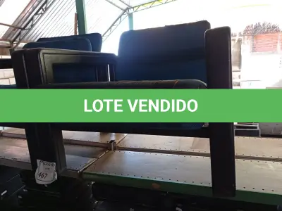 LOTE 467 - 02 POLTRONAS ESCRIBAS.  (NO ESTADO) ATENÇÃO! FAZER A VISITAÇÃO ANTES DE ARREMATAR, NÃO SABEMOS SE FUNCIONA. LEILÃO NÃO TEM GARANTIA E NEM DEVOLUÇÃO, SUJEITO A POSSÍVEIS AVARIAS VISÍVEIS/OCULTAS E/OU AUSÊNCIA DE COMPONENTES.
