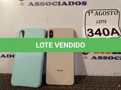 LOTE 340 - 01 IPHONE XS MAX 64GB SEM CARREGADOR COM AVARIAS. (NO ESTADO) ATENÇÃO! FAZER A VISITAÇÃO ANTES DE ARREMATAR, NÃO SABEMOS SE FUNCIONA. LEILÃO NÃO TEM GARANTIA E NEM DEVOLUÇÃO, SUJEITO A POSSÍVEIS AVARIAS VISÍVEIS/OCULTAS E/OU AUSÊNCIA DE COMPONENTES.