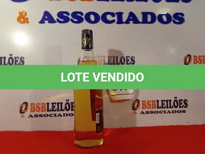 LOTE 049 - 01 GARRAFA AGUARDENTE 51 OURO PIRASSINUNGA 965ML. LACRADO.  (NO ESTADO EM QUE SE ENCONTRA) ATENÇÃO! FAZER A VISITAÇÃO ANTES DE ARREMATAR, NÃO SABEMOS SE FUNCIONA. LEILÃO NÃO TEM GARANTIA E NEM DEVOLUÇÃO, SUJEITO A POSSÍVEIS AVARIAS VISÍVEIS/OCULTAS E/OU AUSÊNCIA DE COMPONENTES.  