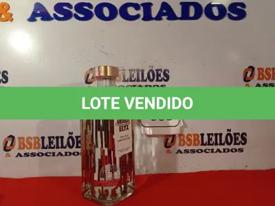 LOTE 008 - 01 GARRAFA DE VODKA ABSOLUT ELIX 1L. (NO ESTADO EM QUE SE ENCONTRA) ATENÇÃO! FAZER A VISITAÇÃO ANTES DE ARREMATAR, NÃO SABEMOS SE FUNCIONA. LEILÃO NÃO TEM GARANTIA E NEM DEVOLUÇÃO, SUJEITO A POSSÍVEIS AVARIAS VISÍVEIS/OCULTAS E/OU AUSÊNCIA DE COMPONENTES.  