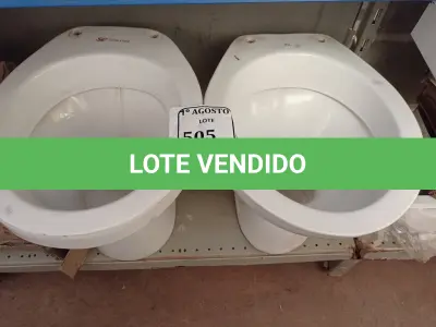 LOTE 505 - 02 VASOS SANITÁRIOS (NO ESTADO) ATENÇÃO! FAZER A VISITAÇÃO ANTES DE ARREMATAR, NÃO SABEMOS SE FUNCIONA. LEILÃO NÃO TEM GARANTIA E NEM DEVOLUÇÃO, SUJEITO A POSSÍVEIS AVARIAS VISÍVEIS/OCULTAS E/OU AUSÊNCIA DE COMPONENTES.