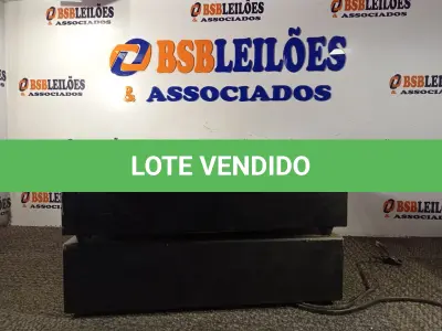 LOTE 302 - 02 CAIXAS REGISTRADORAS. (NO ESTADO) ATENÇÃO! FAZER A VISITAÇÃO ANTES DE ARREMATAR, NÃO SABEMOS SE FUNCIONA. LEILÃO NÃO TEM GARANTIA E NEM DEVOLUÇÃO, SUJEITO A POSSÍVEIS AVARIAS VISÍVEIS/OCULTAS E/OU AUSÊNCIA DE COMPONENTES.