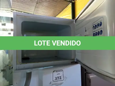 LOTE 372 - 01 GELADEIRA DAKO 127VOLTS. (NO ESTADO) ATENÇÃO! FAZER A VISITAÇÃO ANTES DE ARREMATAR, NÃO SABEMOS SE FUNCIONA. LEILÃO NÃO TEM GARANTIA E NEM DEVOLUÇÃO, SUJEITO A POSSÍVEIS AVARIAS VISÍVEIS/OCULTAS E/OU AUSÊNCIA DE COMPONENTES.