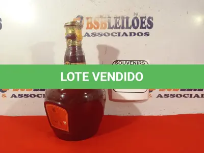 LOTE 004 - 01 WHISKY ROYAL SALUT 21 ANOS 700ML. (NO ESTADO EM QUE SE ENCONTRA) ATENÇÃO! FAZER A VISITAÇÃO ANTES DE ARREMATAR, NÃO SABEMOS SE FUNCIONA. LEILÃO NÃO TEM GARANTIA E NEM DEVOLUÇÃO, SUJEITO A POSSÍVEIS AVARIAS VISÍVEIS/OCULTAS E/OU AUSÊNCIA DE COMPONENTES.  
