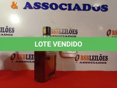 LOTE 041 -  01 GARRAFA DE WHISKY GENTLEMAN JACK 1LITRO. LACRADO.  (NO ESTADO EM QUE SE ENCONTRA) ATENÇÃO! FAZER A VISITAÇÃO ANTES DE ARREMATAR, NÃO SABEMOS SE FUNCIONA. LEILÃO NÃO TEM GARANTIA E NEM DEVOLUÇÃO, SUJEITO A POSSÍVEIS AVARIAS VISÍVEIS/OCULTAS E/OU AUSÊNCIA DE COMPONENTES.  