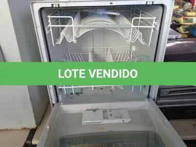 LOTE 414 - 01 LAVA-LOUÇA BRASTEMP. (NO ESTADO) ATENÇÃO! FAZER A VISITAÇÃO ANTES DE ARREMATAR, NÃO SABEMOS SE FUNCIONA. LEILÃO NÃO TEM GARANTIA E NEM DEVOLUÇÃO, SUJEITO A POSSÍVEIS AVARIAS VISÍVEIS/OCULTAS E/OU AUSÊNCIA DE COMPONENTES.