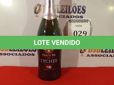 LOTE 029 - 01 GARRAFA DE ESPUMANTE GANCIA LYCHEE 750ML LACRADO. (NO ESTADO EM QUE SE ENCONTRA) ATENÇÃO! FAZER A VISITAÇÃO ANTES DE ARREMATAR, NÃO SABEMOS SE FUNCIONA. LEILÃO NÃO TEM GARANTIA E NEM DEVOLUÇÃO, SUJEITO A POSSÍVEIS AVARIAS VISÍVEIS/OCULTAS E/OU AUSÊNCIA DE COMPONENTES.  