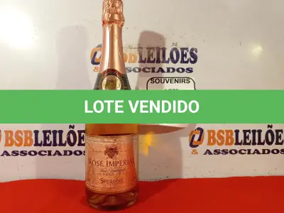 LOTE 021 -  01 GARRAFA DE ESPUMANTE ROSE IMPERIAL SPERONE 75 CL LACRADO. (NO ESTADO EM QUE SE ENCONTRA) ATENÇÃO! FAZER A VISITAÇÃO ANTES DE ARREMATAR, NÃO SABEMOS SE FUNCIONA. LEILÃO NÃO TEM GARANTIA E NEM DEVOLUÇÃO, SUJEITO A POSSÍVEIS AVARIAS VISÍVEIS/OCULTAS E/OU AUSÊNCIA DE COMPONENTES.  
