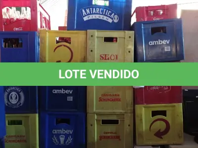 LOTE 436 - 13 ENGRADADOS COM CASCOS DE CERVEJA E 02 ENGRADADOS COM CASCOS DE COCA COLA KS. (NO ESTADO) ATENÇÃO! FAZER A VISITAÇÃO ANTES DE ARREMATAR, NÃO SABEMOS SE FUNCIONA. LEILÃO NÃO TEM GARANTIA E NEM DEVOLUÇÃO, SUJEITO A POSSÍVEIS AVARIAS VISÍVEIS/OCULTAS E/OU AUSÊNCIA DE COMPONENTES.