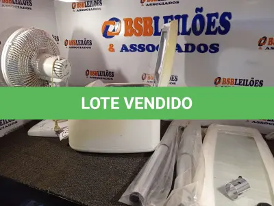 LOTE 392 - 01 MULTI PANE, 01 VENTILADOR E 01 KIT PARA BANHEIRO. (NO ESTADO) ATENÇÃO! FAZER A VISITAÇÃO ANTES DE ARREMATAR, NÃO SABEMOS SE FUNCIONA. LEILÃO NÃO TEM GARANTIA E NEM DEVOLUÇÃO, SUJEITO A POSSÍVEIS AVARIAS VISÍVEIS/OCULTAS E/OU AUSÊNCIA DE COMPONENTES.
