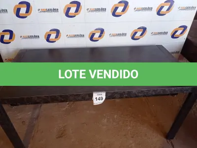 LOTE 149 - 01 MESA EM FERRO PARA ESCRITÓRIO (OFFICE DESK). (NO ESTADO EM QUE SE ENCONTRA. SUJEITO A AVARIAS OCULTAS/VISÍVEIS.)0000078