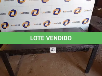 LOTE 154 - 01 MESA EM FERRO PARA ESCRITÓRIO (OFFICE DESK). (NO ESTADO EM QUE SE ENCONTRA. SUJEITO A AVARIAS OCULTAS/VISÍVEIS.)0000079