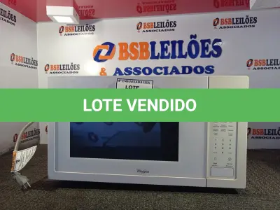 LOTE 078 - 01 MICRO-ONDAS COM PRATO WHIRLPOOL 115V. (NO ESTADO EM QUE SE ENCONTRA. SUJEITO A AVARIAS OCULTAS/VISÍVEIS.) BF8646P