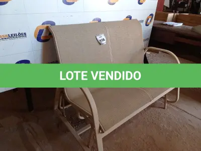 LOTE 108 - 01 CADEIRA DE BALANÇO DOIS LUGARES PARA PISCINA (SOFA GARDEN).  (NO ESTADO EM QUE SE ENCONTRA. SUJEITO A AVARIAS OCULTAS/VISÍVEIS.) BF8568D