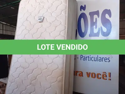LOTE 060 - 01 COLCHÃO DE SOLTEIRO COM BASE (TWIN BED (MATTRESS+BOX). (NO ESTADO EM QUE SE ENCONTRA. SUJEITO A AVARIAS OCULTAS/VISÍVEIS.) AV9940B - BF8506C