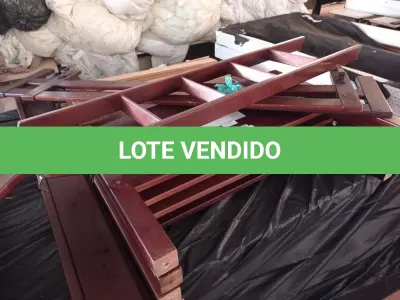 LOTE 259 - 01 BELICHE EM MADEIRA COM AVARIAS (BUNKBED). (NO ESTADO EM QUE SE ENCONTRA. SUJEITO A AVARIAS OCULTAS/VISÍVEIS.) AV9379P - AV9379K