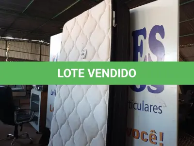 LOTE 130 - 01 COLCHÃO DE SOLTEIRO (TWIN MATTRESS). (NO ESTADO EM QUE SE ENCONTRA. SUJEITO A AVARIAS OCULTAS/VISÍVEIS.) AU1869C