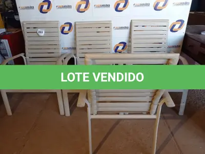 LOTE 203 - 04 CADEIRAS PARA PISCINA (CHAIR). (NO ESTADO EM QUE SE ENCONTRA. SUJEITO A AVARIAS OCULTAS/VISÍVEIS.) BH1499F, BH1499G, BH1499H, BH1499J