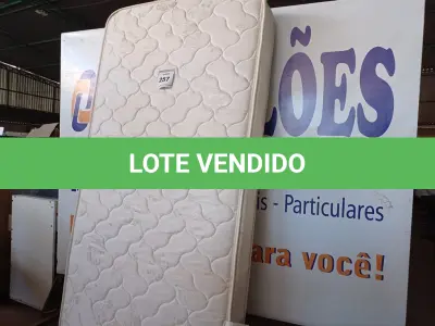 LOTE 257 - 01 COLCHÃO DE SOLTEIRO (QUEEN BED (MATTRESS+BOX). (NO ESTADO EM QUE SE ENCONTRA. SUJEITO A AVARIAS OCULTAS/VISÍVEIS.) BF8528C