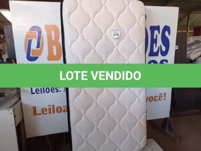 LOTE 279 - 01 COLCHÃO DE SOLTEIRO COM BASE (TWIN BED (MATTRESS+BOX). (NO ESTADO EM QUE SE ENCONTRA. SUJEITO A AVARIAS OCULTAS/VISÍVEIS.) AU1873K