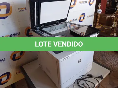 LOTE 046 - 01 IMPRESSORA MULTIFUNCIONAL LASER JET ENTERPRISE FLOWMFPM577 MARCA HP. (PRINTER) (NO ESTADO EM QUE SE ENCONTRA. SUJEITO A AVARIAS OCULTAS/VISÍVEIS.) MXBCK9527V