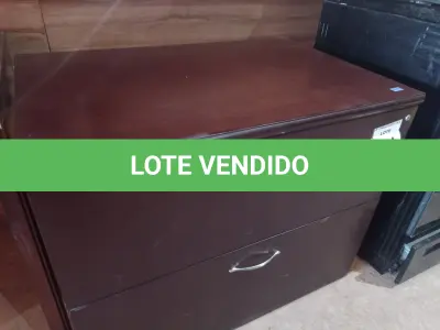 LOTE 214 - 01 ARMÁRIO BAIXO EM MADEIRA COM 2 GAVETAS (OFFICE CABINET).  (NO ESTADO EM QUE SE ENCONTRA. SUJEITO A AVARIAS OCULTAS/VISÍVEIS.) 0000047