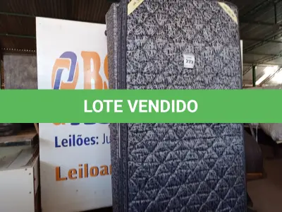 LOTE 272 - 01 COLCHÃO DE SOLTEIRO COM BASE (TWIN BED (MATTRESS+BOX). (NO ESTADO EM QUE SE ENCONTRA. SUJEITO A AVARIAS OCULTAS/VISÍVEIS.) AU2473F, BASE SEM TAG.