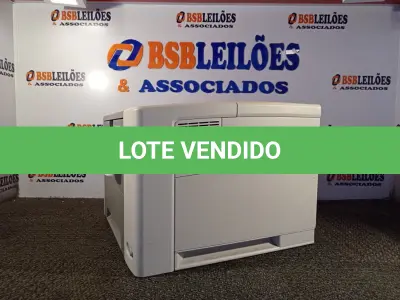 LOTE 049 - 01 IMPRESSORA COLOR JET 3005X MARCA HP (PRINTER). (NO ESTADO EM QUE SE ENCONTRA. SUJEITO A AVARIAS OCULTAS/VISÍVEIS.) JPJFC06018