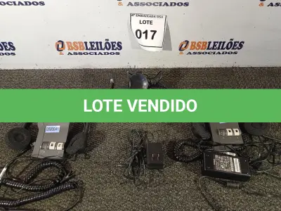 LOTE 017 - 02 APARELHOS AMPLIFICADORES MODULAR UNIVERSAL E 01 GPS. PLATRONICS AUDI. (NO ESTADO EM QUE SE ENCONTRA. SUJEITO A AVARIAS OCULTAS/VISÍVEIS.)0000041- BR160581