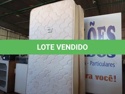 LOTE 292 - 01 COLCHÃO DE SOLTEIRO COM BASE (TWIN BED (MATTRESS+BOX). (NO ESTADO EM QUE SE ENCONTRA. SUJEITO A AVARIAS OCULTAS/VISÍVEIS.) BF8533G - BF8642N