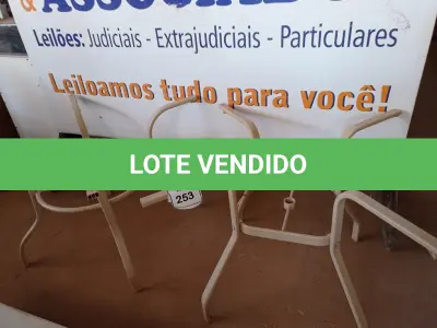 LOTE 253 - 02 PÉS DE MESA PARA JARDIM (TABLE LEGS). (GARDEN) (NO ESTADO EM QUE SE ENCONTRA. SUJEITO A AVARIAS OCULTAS/VISÍVEIS.) 0000087