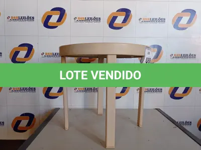 LOTE 088 - 01 MESINHA DE CENTO PARA PISCINA EM ALUMÍNIO (TABLE, GARDEN). (NO ESTADO EM QUE SE ENCONTRA. SUJEITO A AVARIAS OCULTAS/VISÍVEIS.) BF8568P