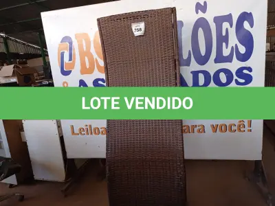 LOTE 258 - 01 ESPREGUIÇADEIRA PARA PISCINA (LOUNGE CHAIR). (NO ESTADO EM QUE SE ENCONTRA. SUJEITO A AVARIAS OCULTAS/VISÍVEIS.) BH1583N
