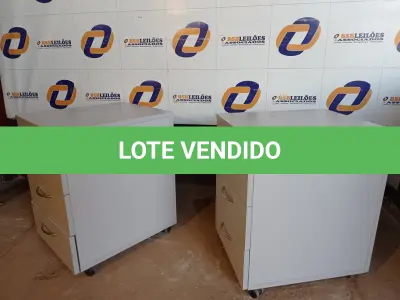LOTE 147 - 02 GAVETEIROS EM MADEIRA (DRAWERS CABINET). (NO ESTADO EM QUE SE ENCONTRA. SUJEITO A AVARIAS OCULTAS/VISÍVEIS.) 0000081